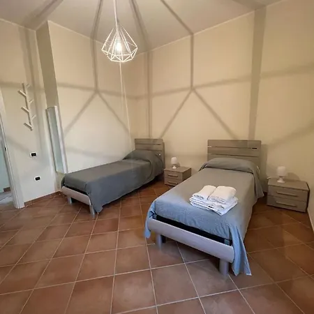 A Casa Di Noemi 3* LʼAquila